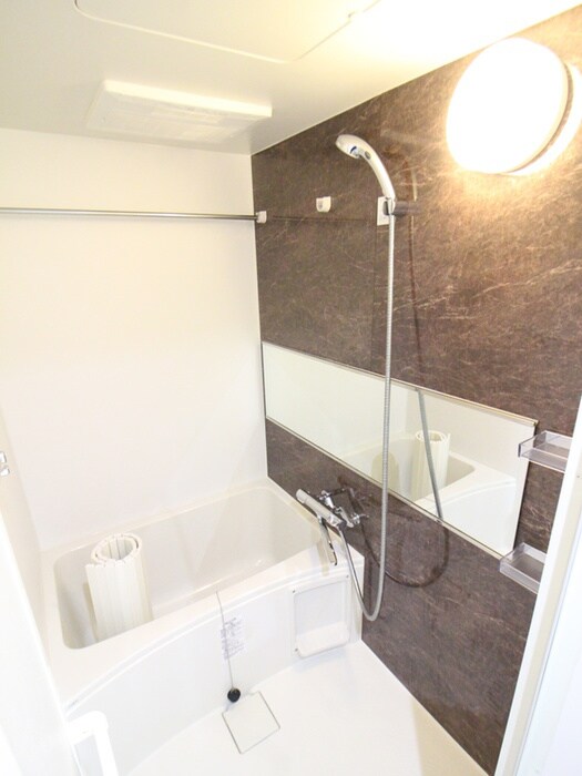 物件内観写真13　(バス／シャワールーム等)