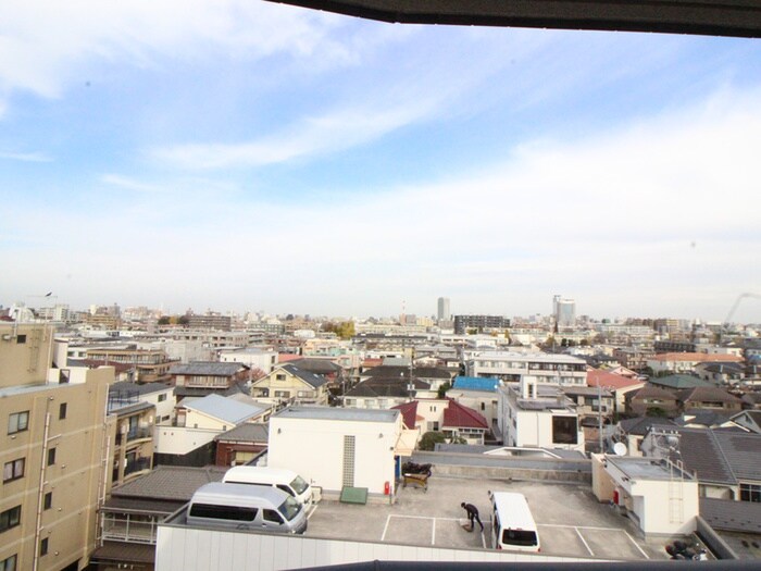 物件内観写真22　(室内からの展望)