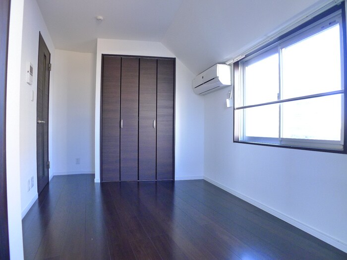 物件内観写真9　(室内からの展望)