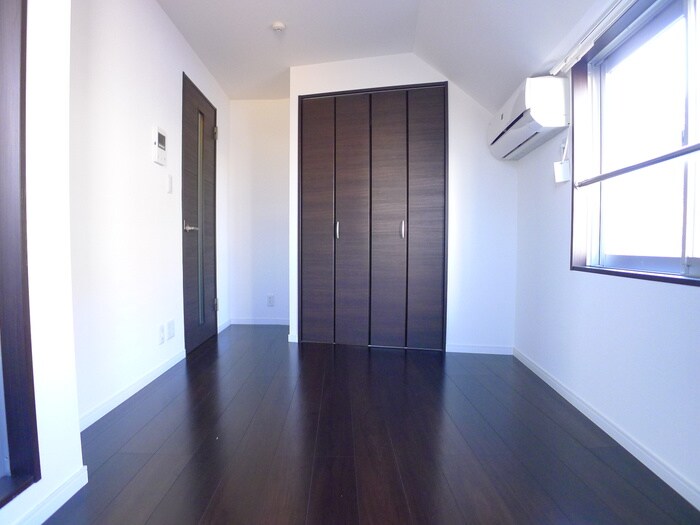 物件内観写真11　(居室)