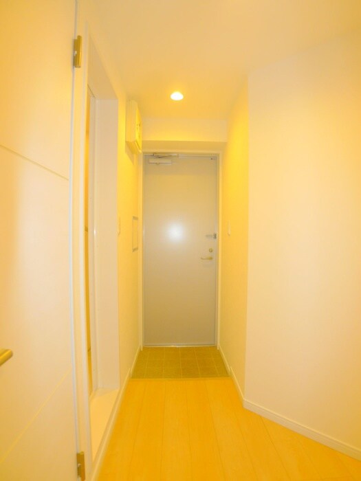物件内観写真19　(廊下)