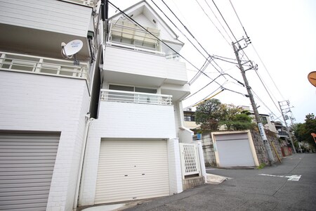 中野６丁目戸建て外観写真