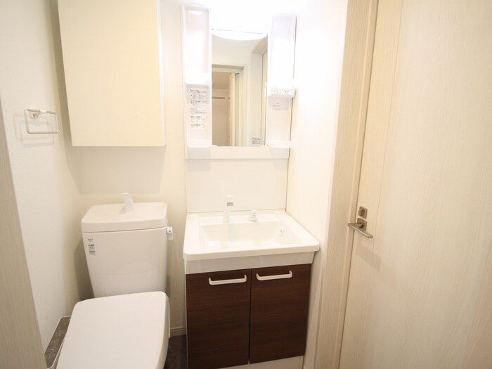 物件内観写真10　(洗面)