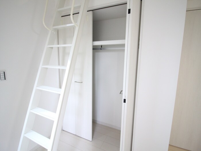 物件内観写真13　(収納)