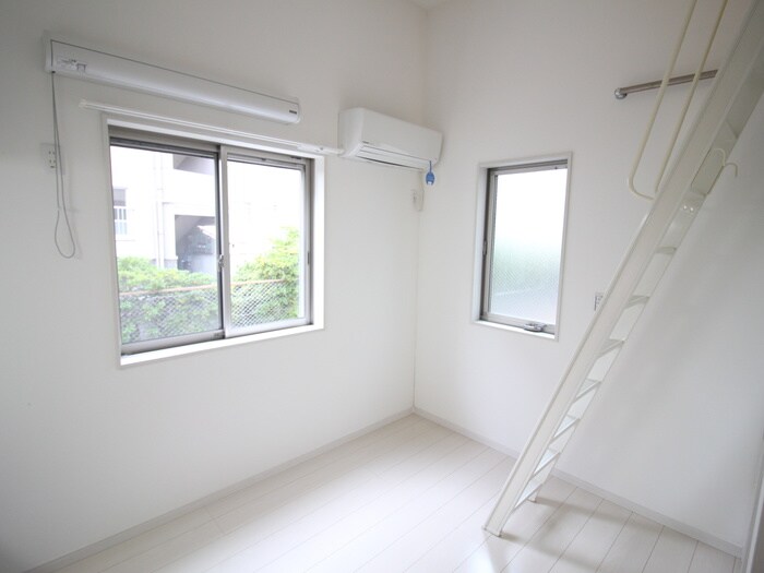 物件内観写真17　(居室)