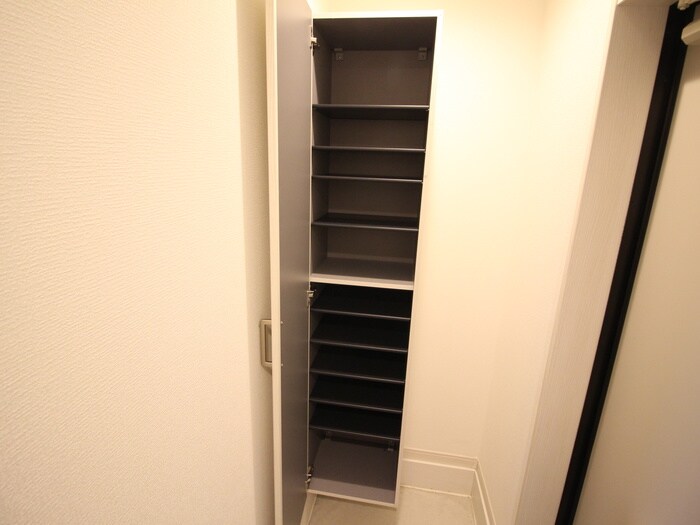 物件内観写真20　(靴箱)