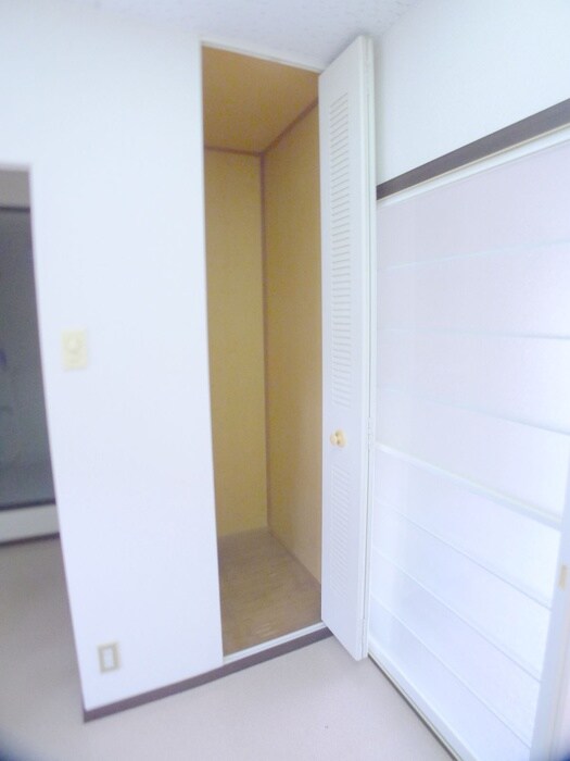 物件内観写真19　(収納)