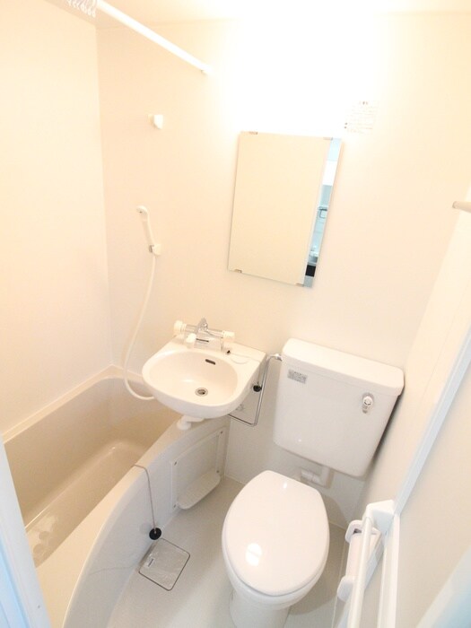 物件内観写真10　(バス／シャワールーム等)