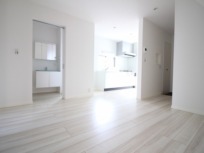 物件内観写真19　(居室)