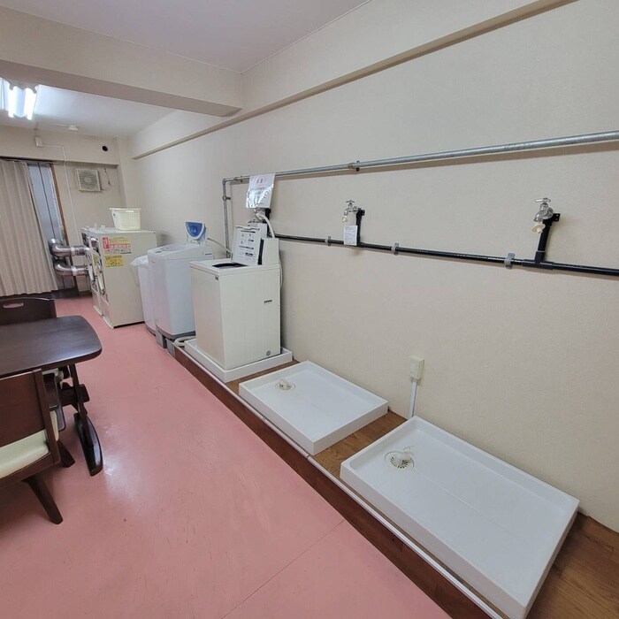 物件外観写真6　(建物設備)