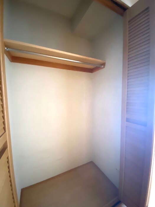 物件内観写真18　(収納)