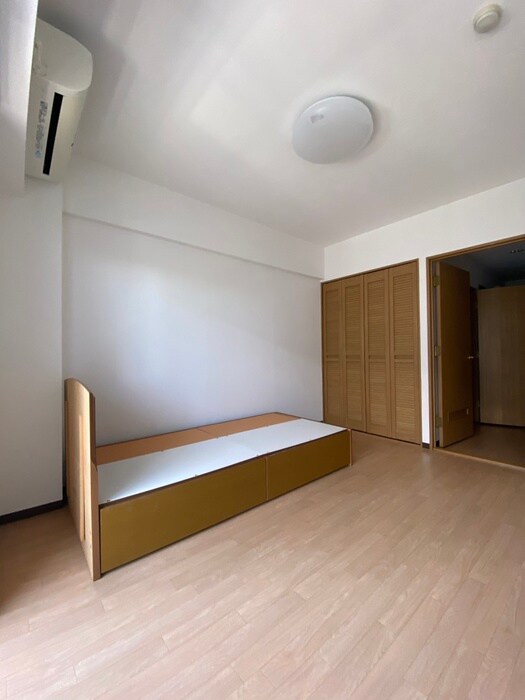 物件内観写真21　(居室)