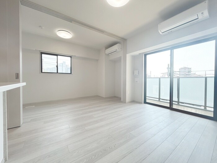 物件内観写真9　(居室)