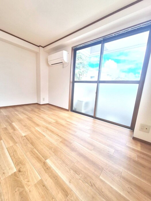 物件内観写真22　(居室)