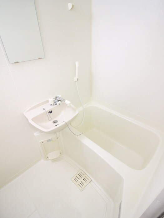 物件内観写真12　(バス／シャワールーム等)