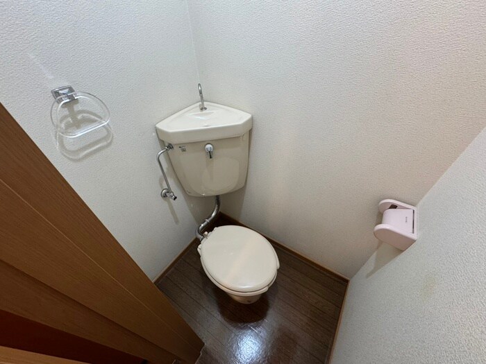 物件内観写真13　(トイレ)