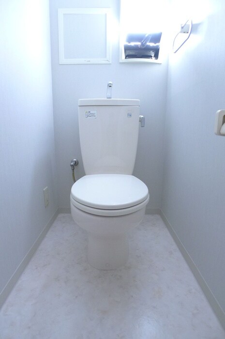 物件内観写真18　(トイレ)