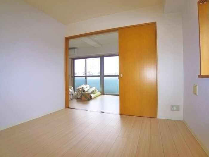 物件内観写真8　(内観写真)