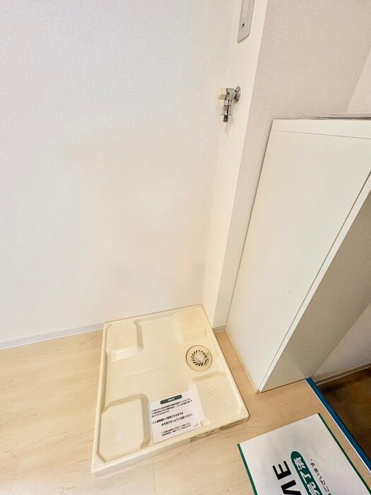 物件内観写真17　(洗濯機置場)