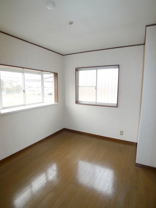 物件内観写真11　(居室)