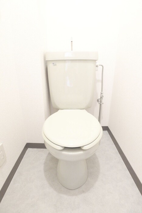 物件内観写真14　(トイレ)