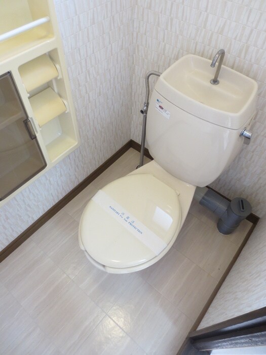 物件内観写真10　(トイレ)