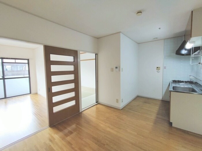 物件内観写真8　(内観写真)