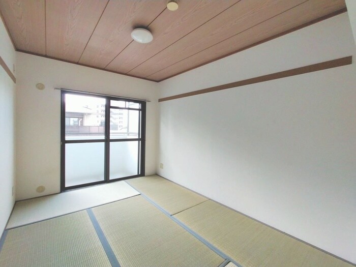 物件内観写真10　(居室)