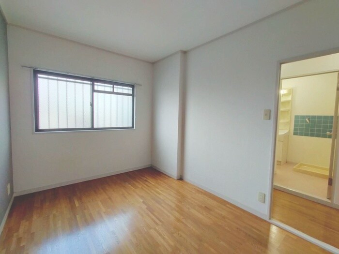 物件内観写真11　(居室)