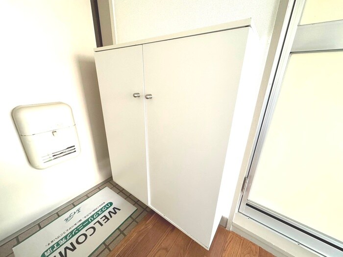 物件内観写真13　(靴箱)