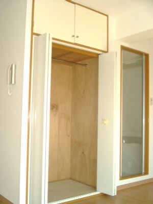 物件内観写真8　(収納)