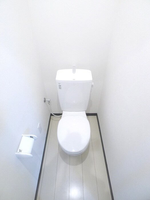 物件内観写真14　(トイレ)