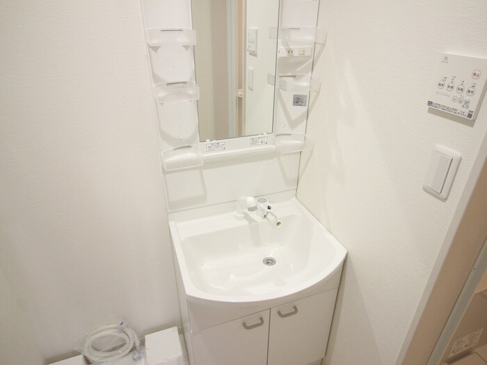 物件内観写真12　(洗面)