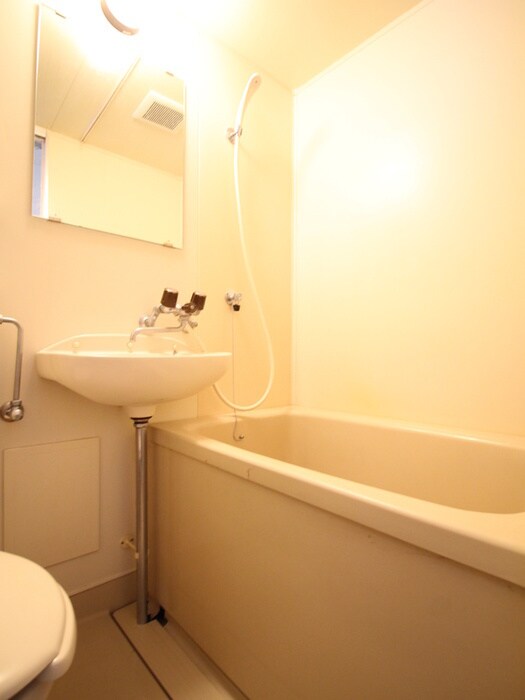 物件内観写真9　(バス／シャワールーム等)