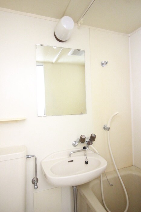 物件内観写真10　(洗面)