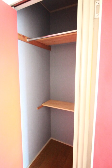 物件内観写真12　(収納)