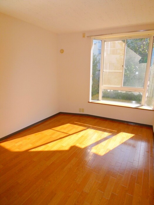 物件内観写真6　(居室)