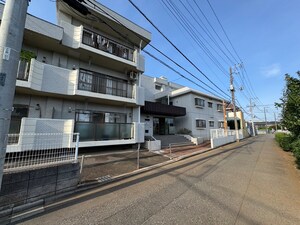 パ－ルハイツ外観写真