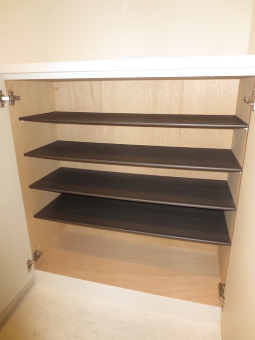 物件内観写真8　(靴箱)