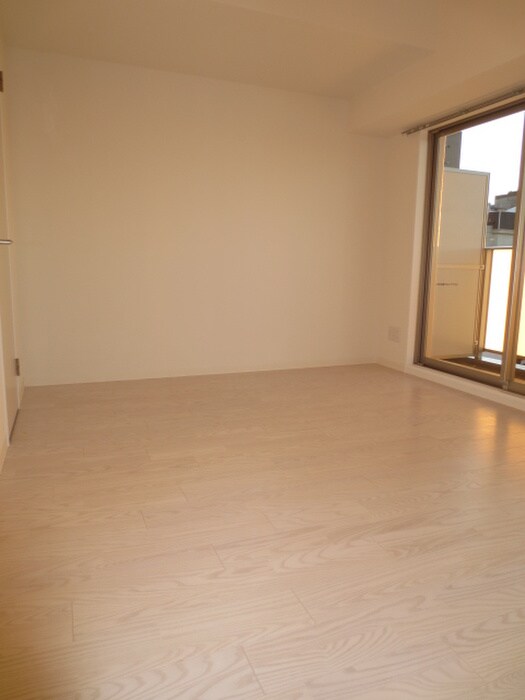 物件内観写真14　(居室)