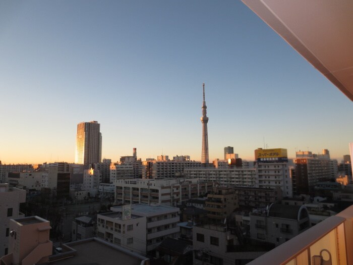 物件内観写真17　(室内からの展望)