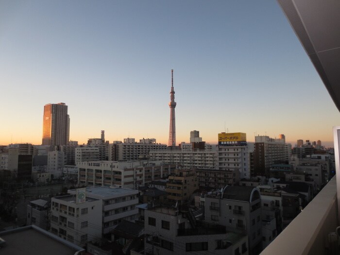 物件内観写真17　(室内からの展望)