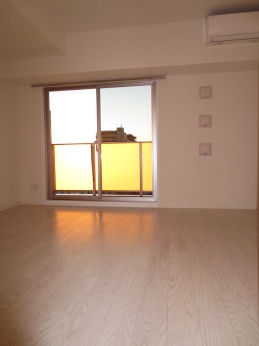 物件内観写真19　(居室)