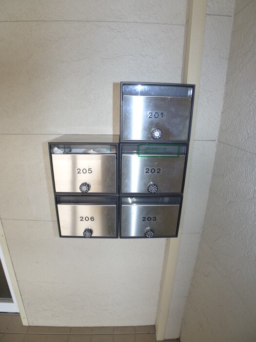 物件外観写真4　(建物設備)