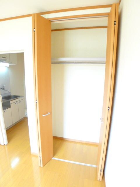 物件内観写真11　(収納)