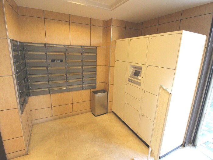 物件外観写真6　(建物設備)