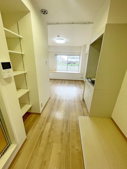 物件内観写真17　(廊下)