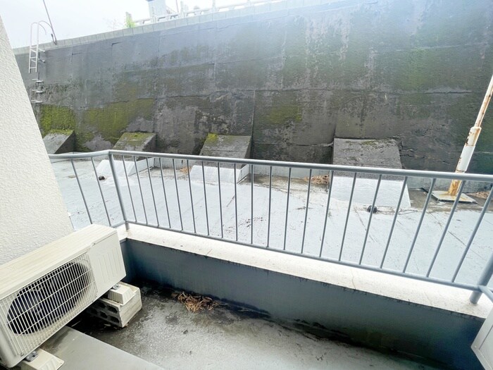 物件内観写真21　(室内からの展望)