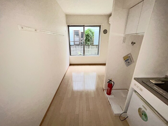 物件内観写真9　(居室)