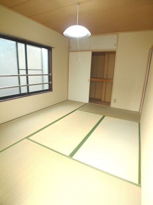 物件内観写真21　(収納)